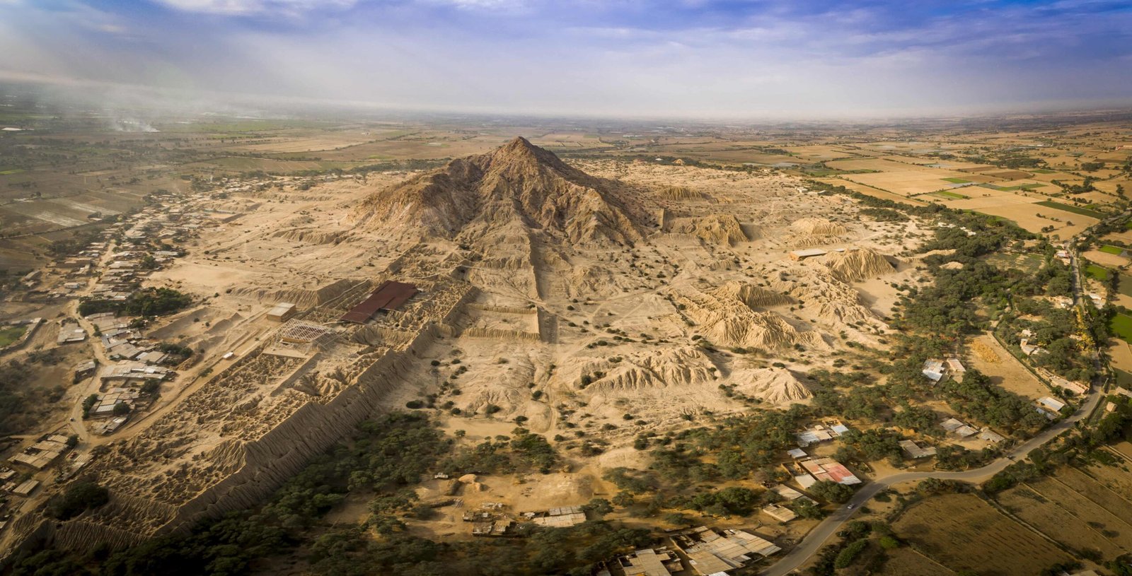 Complejo Arqueológico Túcume